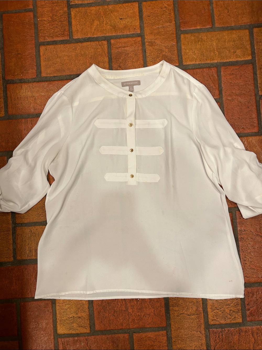 Banana Republic White Button-Front Roll-Sleeve Blouse